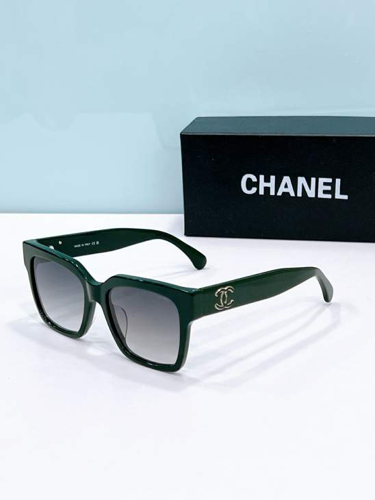 Picture of Chanel Sunglasses _SKUfw77097106fw
